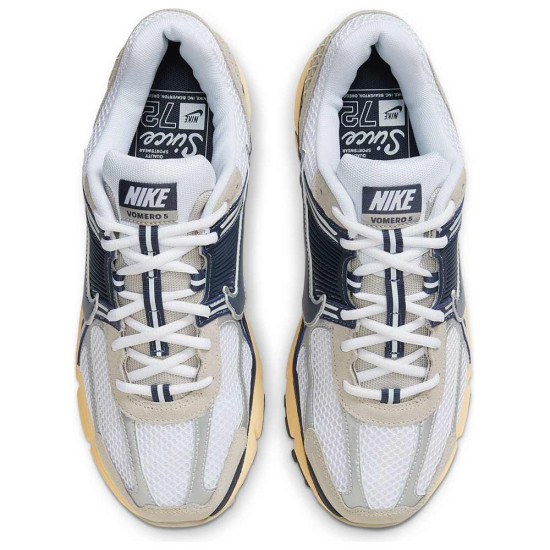 Nike Zoom Vomero 5 Nike Zoom Vomero 5